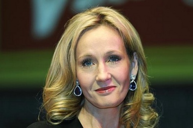 Nữ văn sĩ Rowling xuất bản tiểu thuyết trinh thám mới